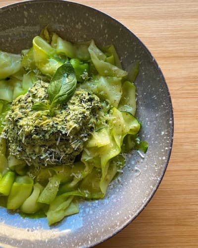 Calabacín con pesto Calabacín con pesto