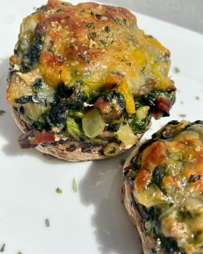 Champiñones rellenos de espinacas y mascarpone 🤩